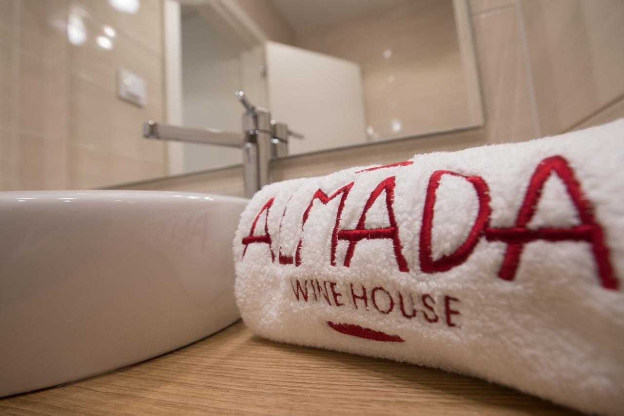 Almada Wine House - Tourism Apartament